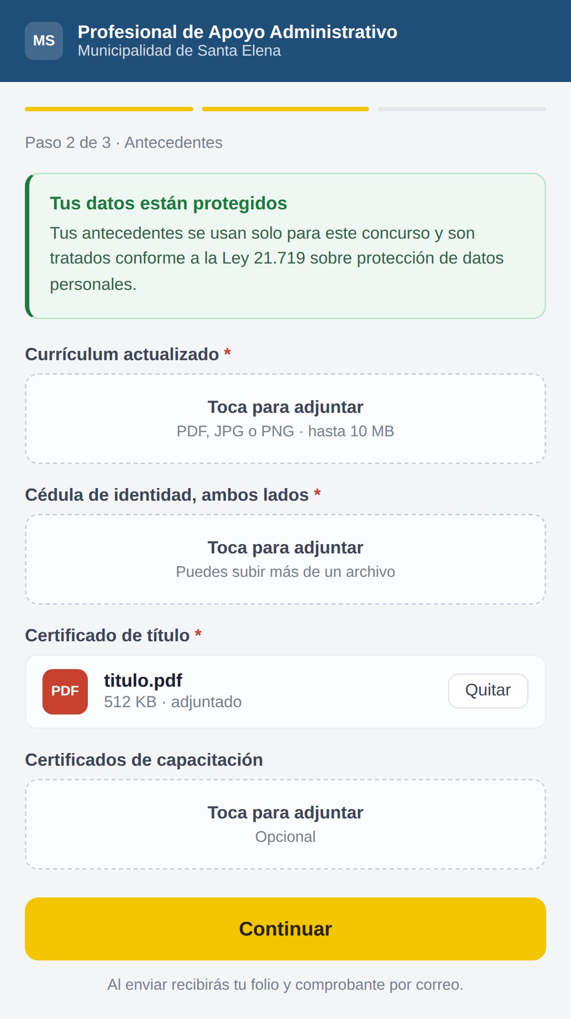 La persona postula desde el teléfono, paso a paso y sin crear cuenta.